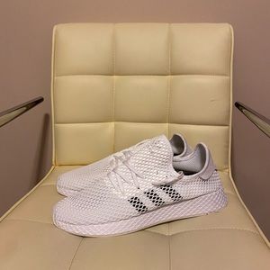 Adidas Deerupt Cloud White Core Black Grey Two